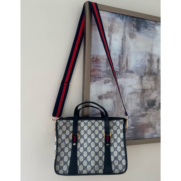 Authentic Vintage Gucci Monogram Canvas Black Leather Crossbody Bag - Picture 11 of 16